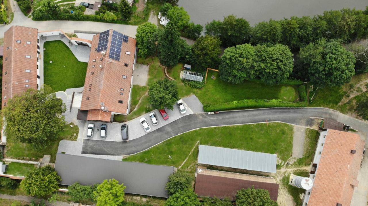 Statek Cesky Dvur Postupice Exterior foto